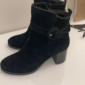 Le Chateau-Suede Fur Bootlea